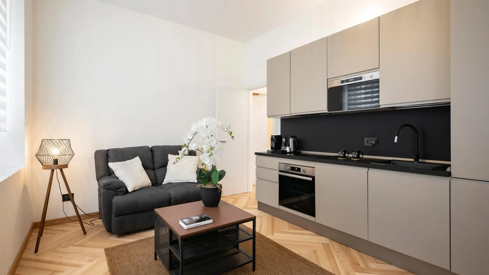 Visconti Suites - Luca Stay Milan Apartment